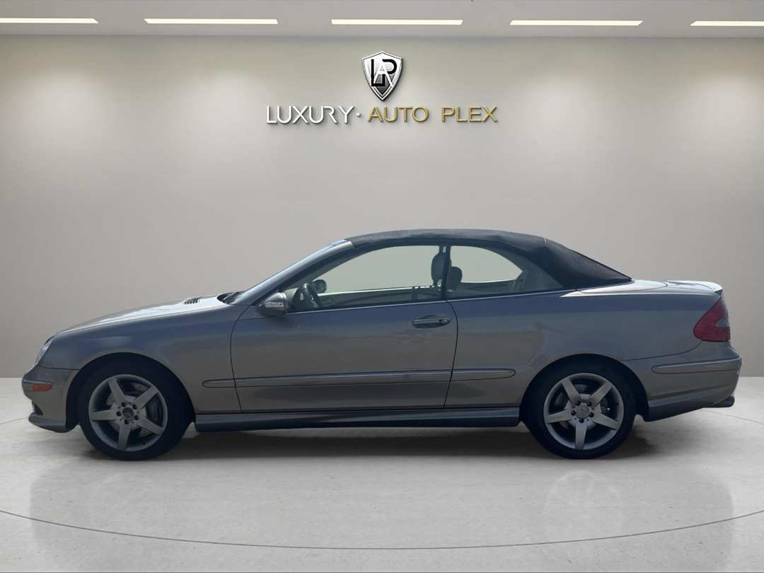 2007 Mercedes-Benz CLK CLK 550 2D AMG SPORT PKG LOADED ONLY LOW 74,000 MILES - Image 3