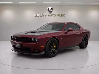 2018 Dodge Challenger R/T SCAT PACK 2D 392 V8 LEATHER LOADED ONLY 42,000 MILES MINT CONDITION