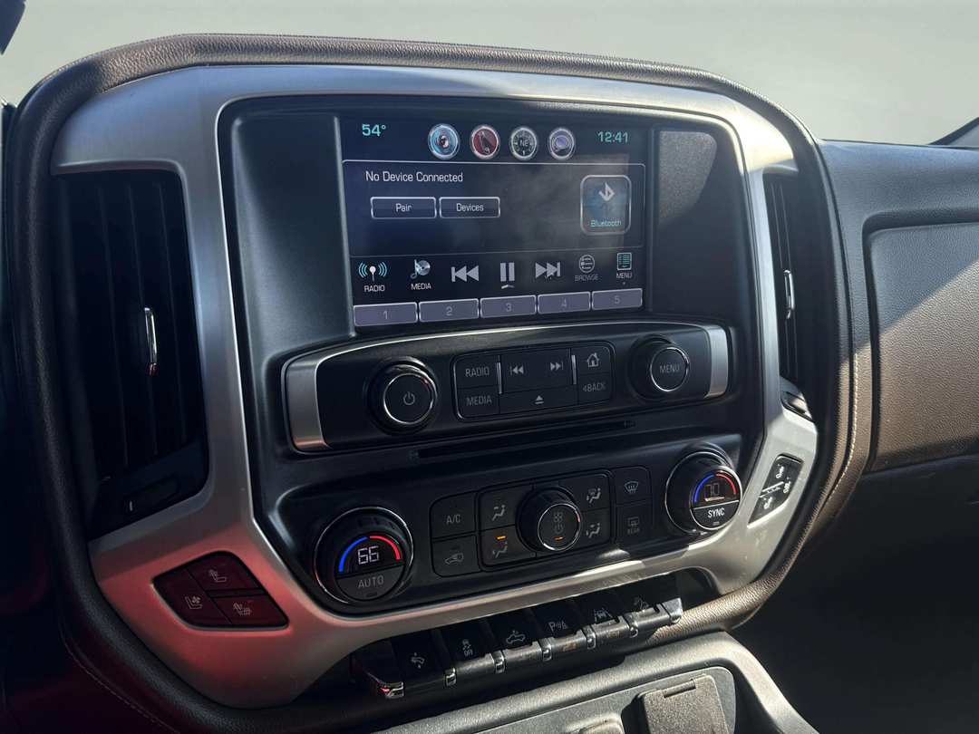 2017 GMC Sierra 1500 SLT - Photo 11