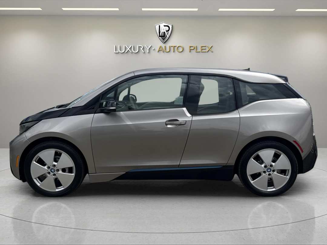 2015 BMW I3 RANGE EXTENDER NAVIGATION HETD SEATS ONLY 41,000 MILES - Image 2