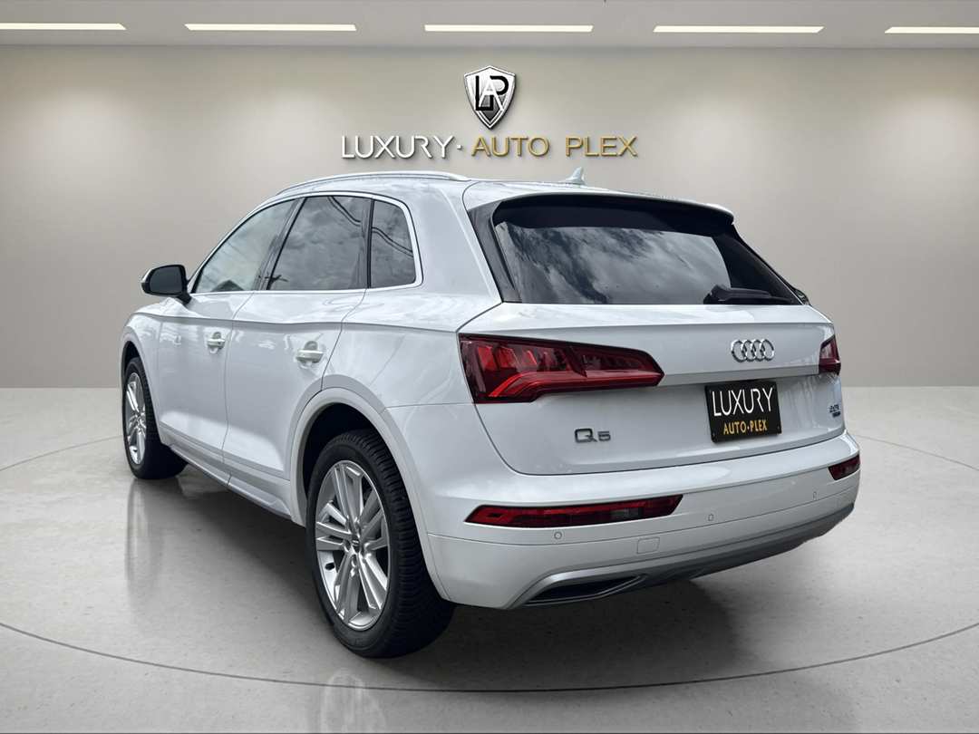 2018 Audi Q5 PRESTIGE NEW TIRES PRISTIND COND ONLY 53,000 MILES - Image 3