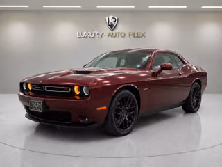 2017 Dodge Challenger R/T 2D 5.7L HEMI / 56,000 MILES / LOCAL / Premium Wheels / Backup Camera / Excel Cond