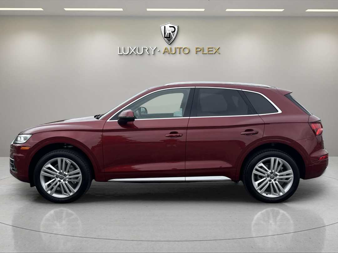 2018 Audi Q5 PREMIUM PLUS ONLY 62,000 MILES SHARP - Image 2