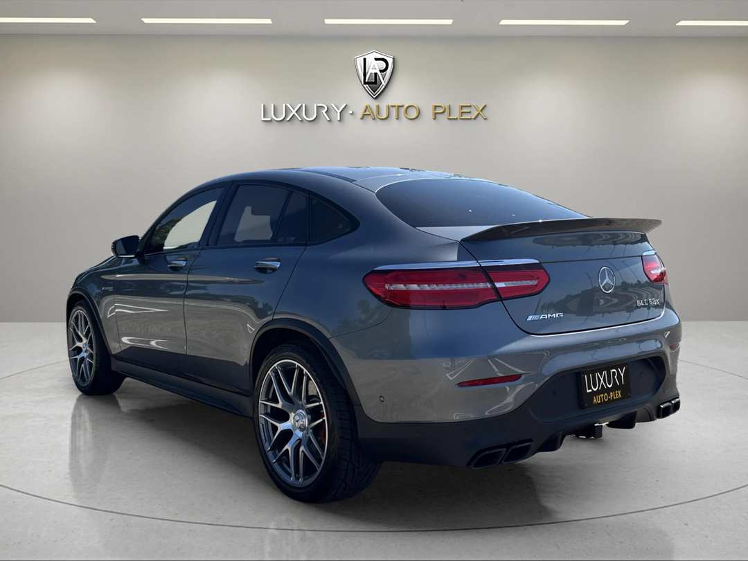 2019 Mercedes-Benz AMG GLC GLC 63 S - Image 3