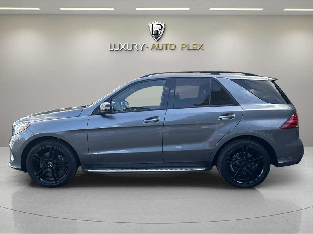 2018 Mercedes-Benz AMG GLE GLE AMG 43 LOADED ONLY 50,000 MILES - Image 2