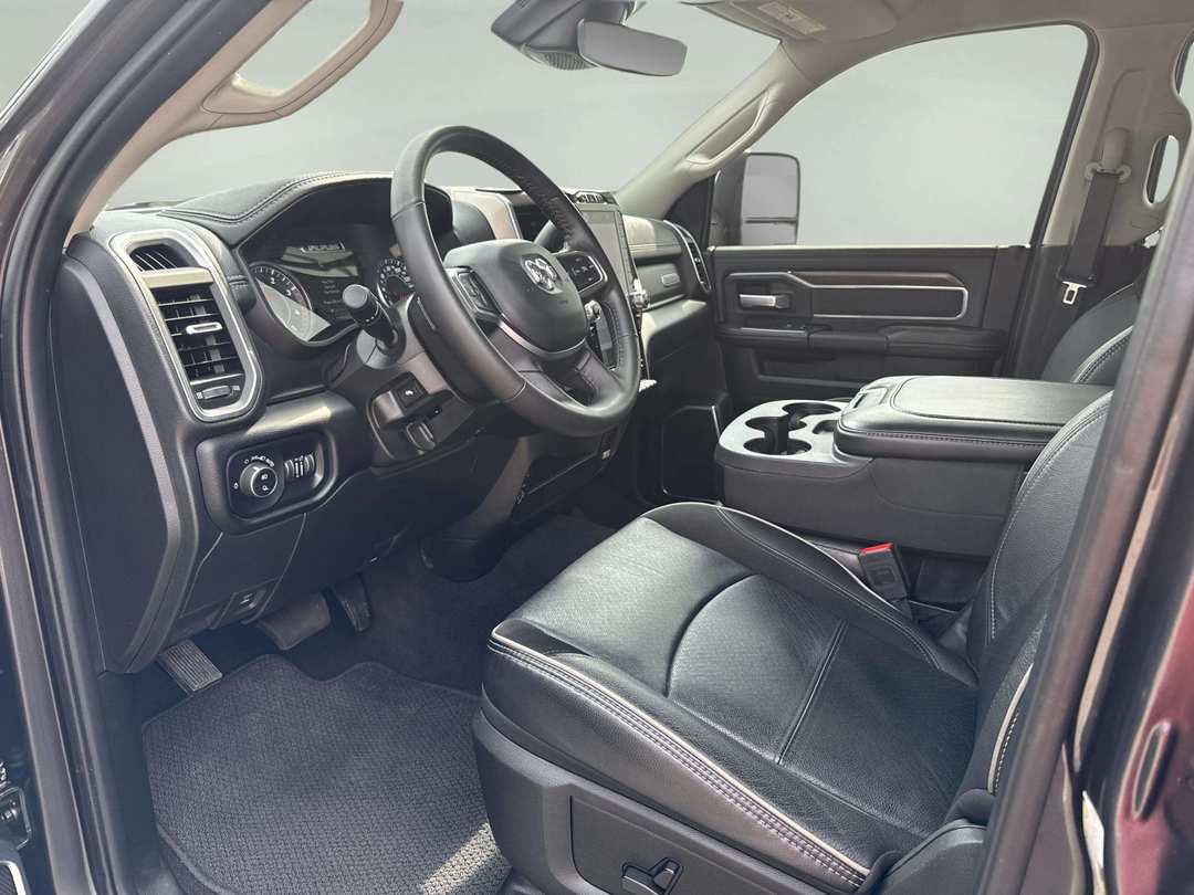 2024 Ram 2500 Crew LARAMIE 6 1/3 FT TURBO DIESEL 6.7L LIFTED NEW 35" TIRES LEATHER 50,000 MILES - Image 1