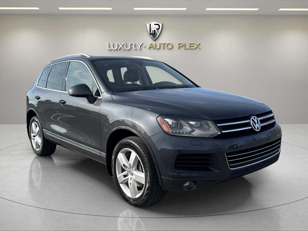 2012 Volkswagen Touareg Sport - Photo 7
