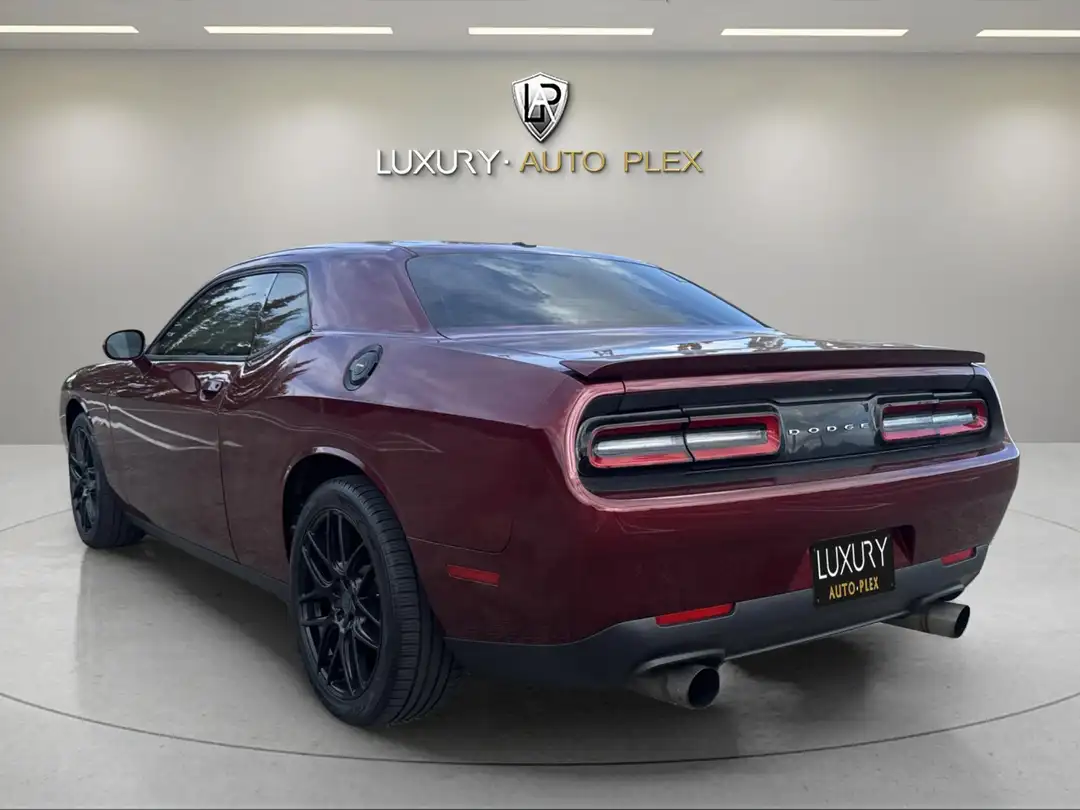 2017 Dodge Challenger R/T 2D 5.7L HEMI / 56,000 MILES / LOCAL / Premium Wheels / Backup Camera / Excel Cond - Image 3
