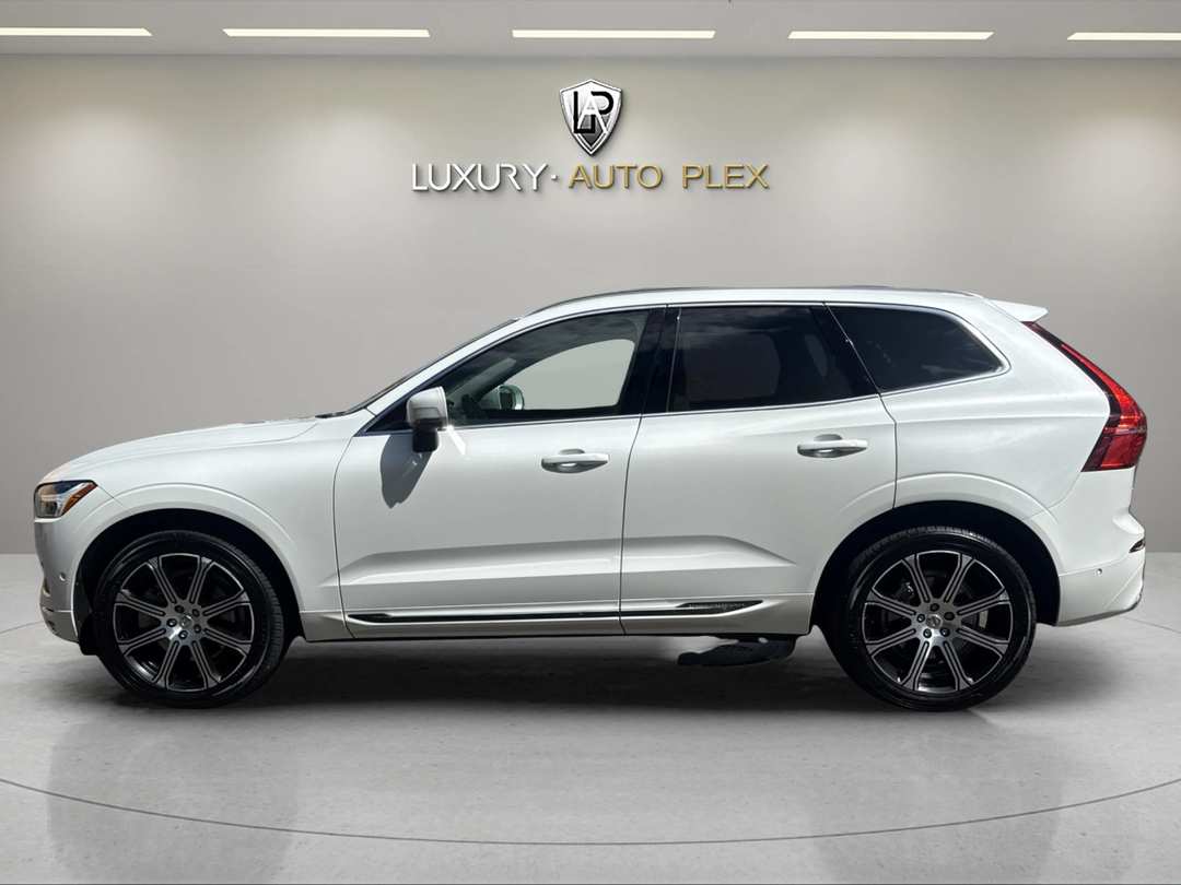 2018 Volvo Xc60 T6 INSCRIPTION LEATHER HETD SEATS PANO ROOF LOADED ONLY 49,000 MILES - Image 2