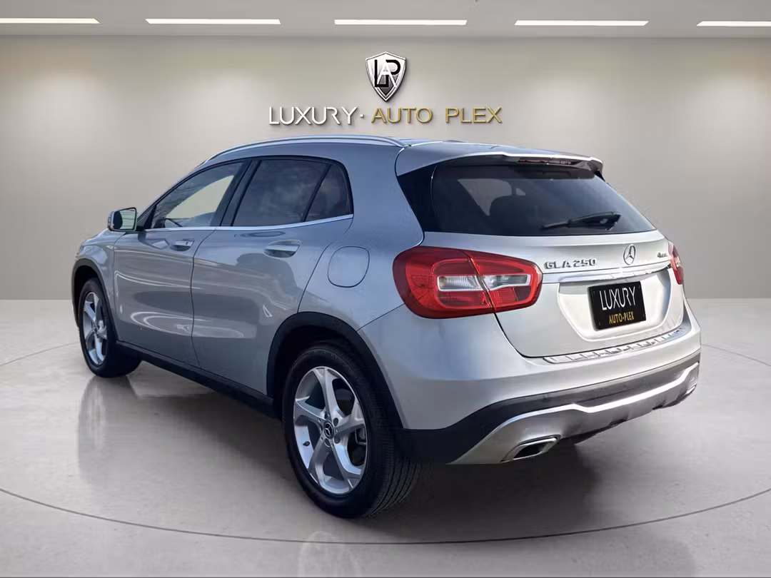 2018 Mercedes-Benz GLA GLA 250 - Image 3