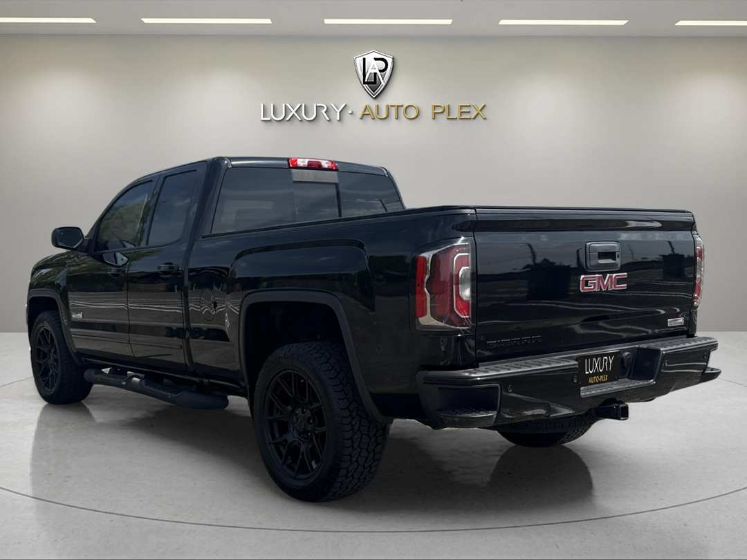 2018 GMC Sierra 1500 Double SLT 6 1/2 FT LEATHER ONLY 63,000 MILES - Image 2