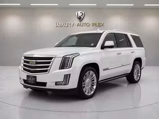 2018 Cadillac Escalade PLATINUM LOADED LEATHER HEATED & COOLED SEATS DVD PLAYER ONLY 78,000 MILES SHARP & CLEAN