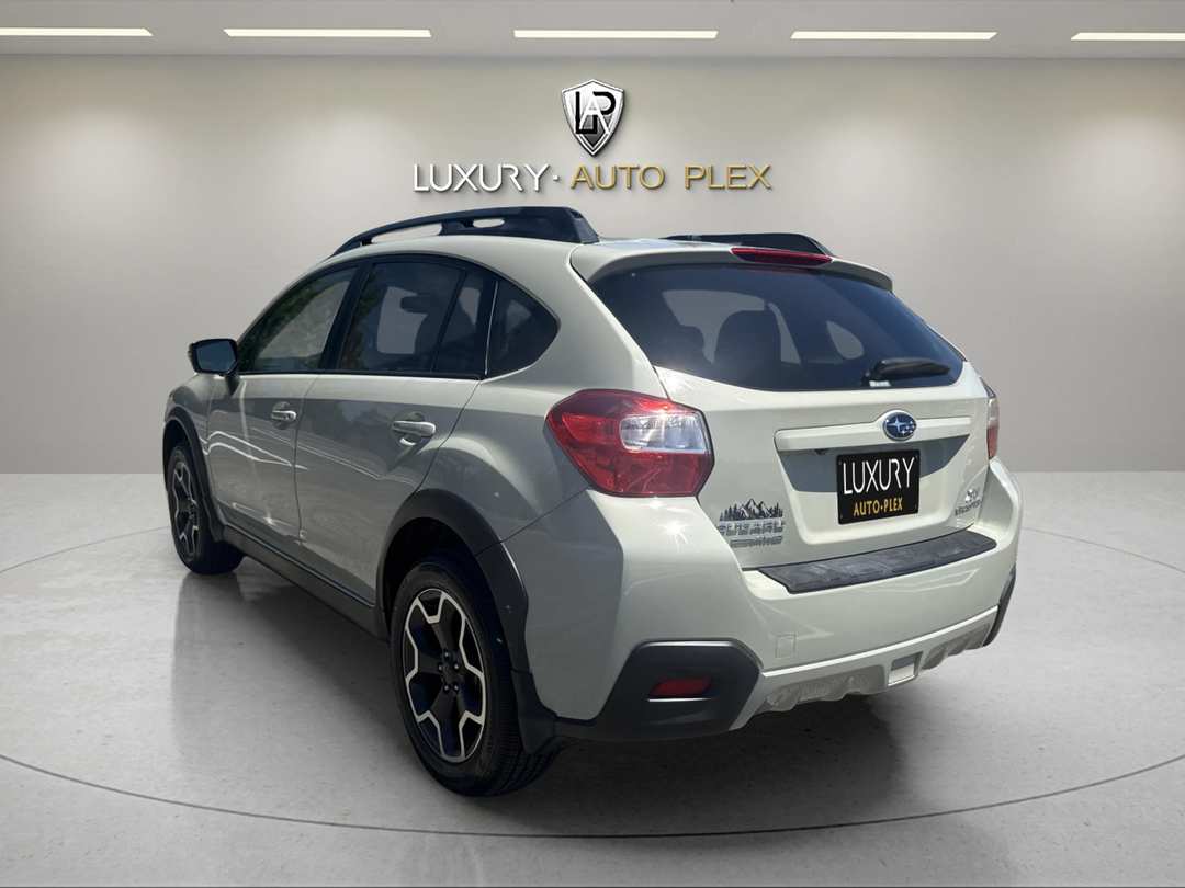 2015 Subaru Xv Crosstrek LIMITED LOW MILES CLEAN - Image 3