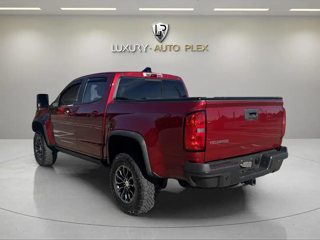 2019 Chevrolet Colorado Crew ZR2 5 FT Crew / 34,000 MILIS / LOADED / LEATHER /CUSTOM LIFT / LIKE NEW STILL - Image 3