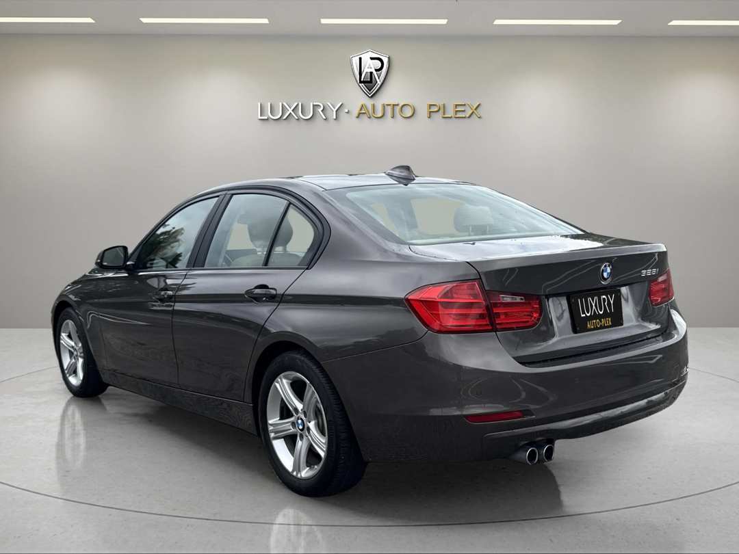 2015 BMW 3 Series 328I PREMIUM PKG. NAVIGATION ONLY 62,000 MILES LOADED - Image 3