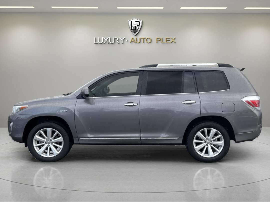 2013 Toyota Highlander LIMITED HYBRID ONLY 95,000 LOW MILES - Image 2