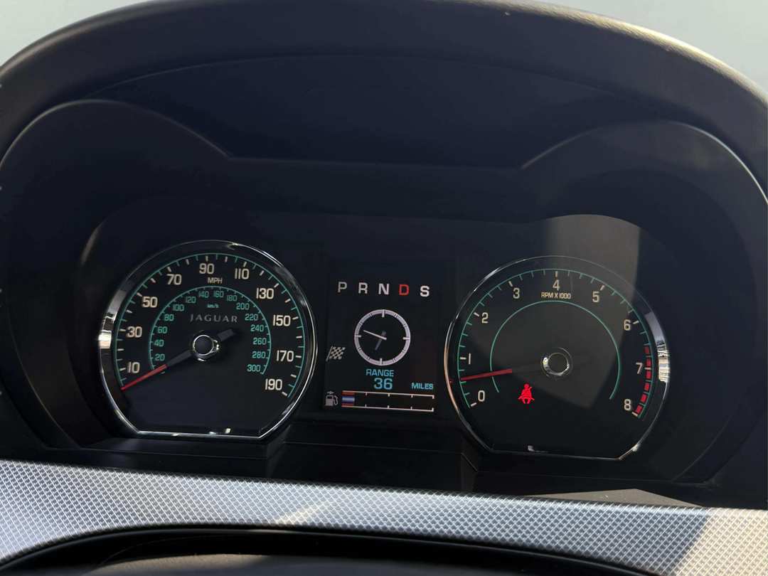 2014 Jaguar XK R - Photo 19