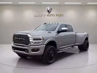 2021 Ram 3500 Crew LARAMIE DULLY 8 FT NEW LIFT WHEELS & TIRES LEATHER LOADED US RUST FREE ONLY 38,000 MILES