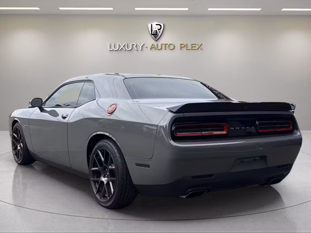 2017 Dodge Challenger R/T SHAKER 2D SHARP LOCAL LOW MILES 62K - Image 3