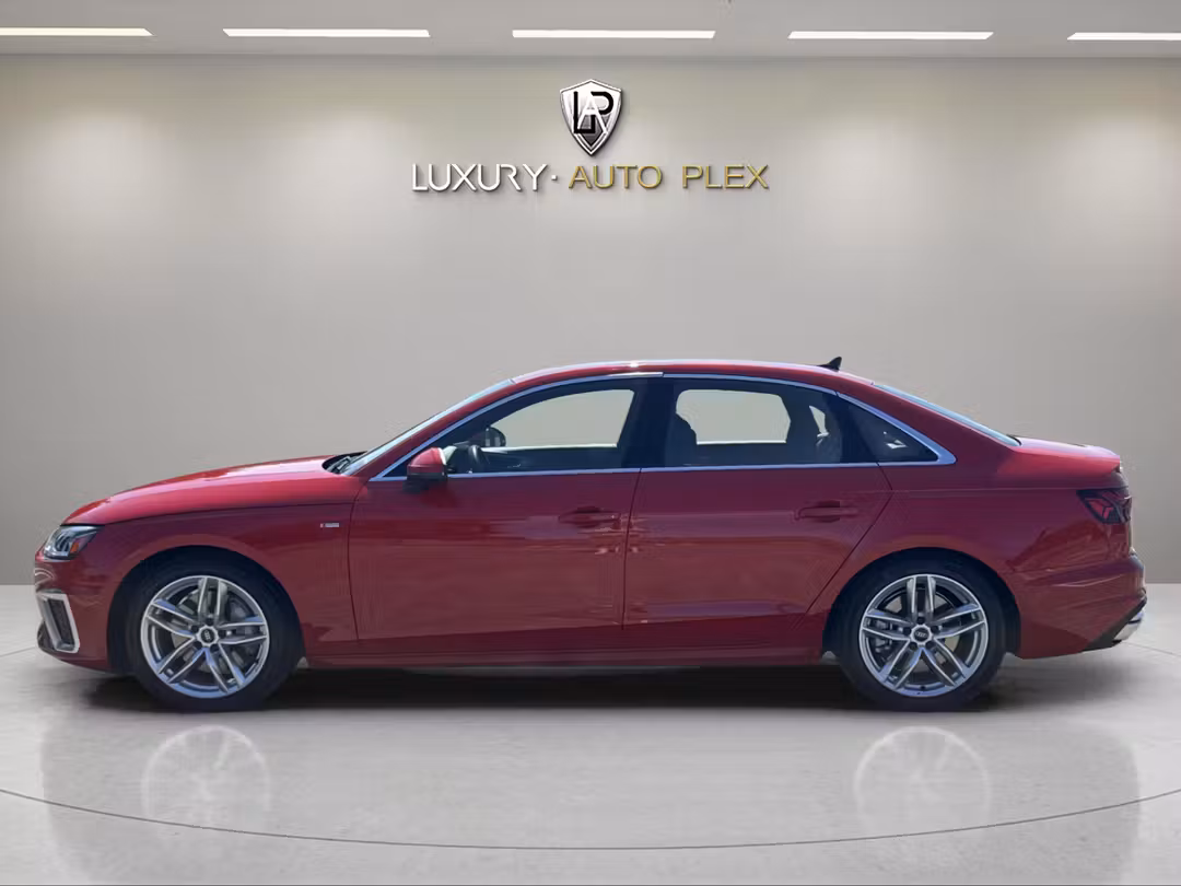 2023 Audi A4 S LINE 45 TFSI PREMIUM PLUS SLINE ONLY 39,0000 MILES - Image 2