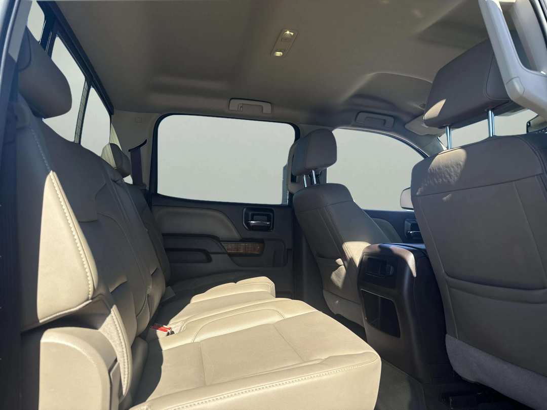 2017 GMC Sierra 1500 SLT - Photo 17