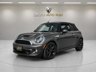 2015 MINI COOPER S 2D / Automatic / Leather Heated Seats / 52,000 MILES
