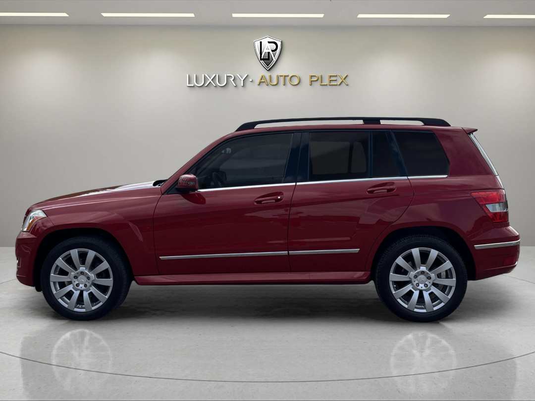 2010 Mercedes-Benz GLK GLK 350 ONLY 72,000 MILES - Image 2