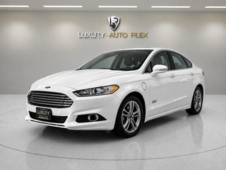 2016 Ford Fusion Energi PLUGIN HYBRID TITANIUM Navi / Sun Roof / Leather / Pure Luxury / Only 68,000 Miles