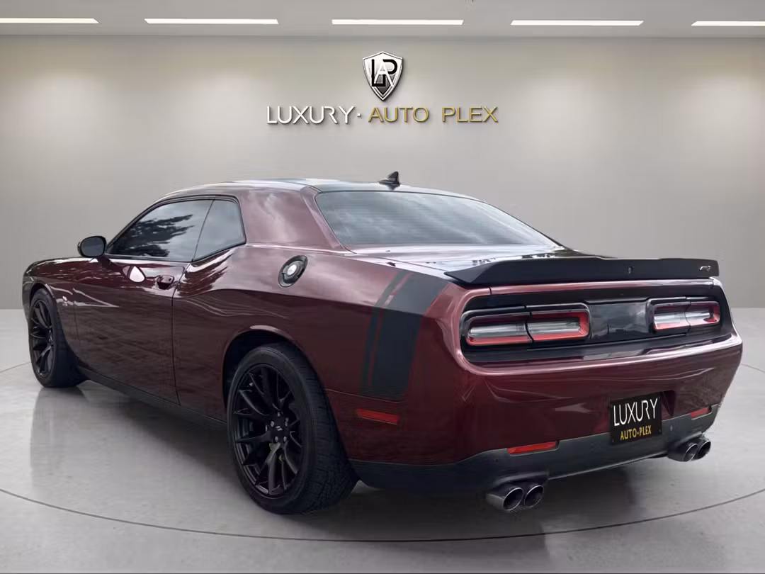 2018 Dodge Challenger R/T SCAT PACK 2D 392 V8 LEATHER LOADED ONLY 42,000 MILES MINT CONDITION - Image 3