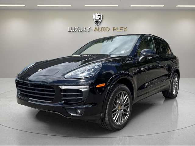 2018 Porsche Cayenne PLATINUM EDITION