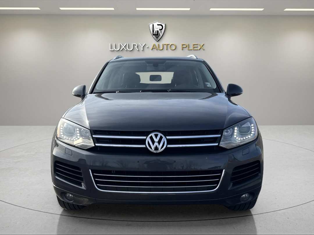 2012 Volkswagen Touareg Sport - Photo 8