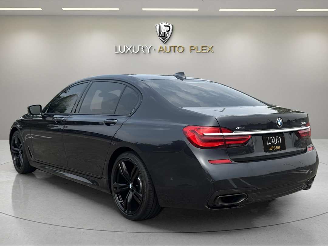 2017 BMW 7 Series 740I XDRIVE LOADED HEDS UP DISPLAY ONLY 61,000 MILES - Image 3