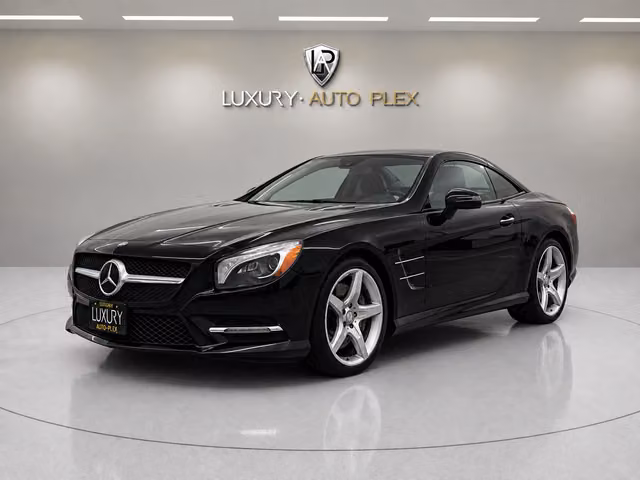2015 Mercedes-Benz SL-Class SL 550 2D / 5.5L V8 / 75K MILES / Leather w. Heated & Cooled Seats / Like New