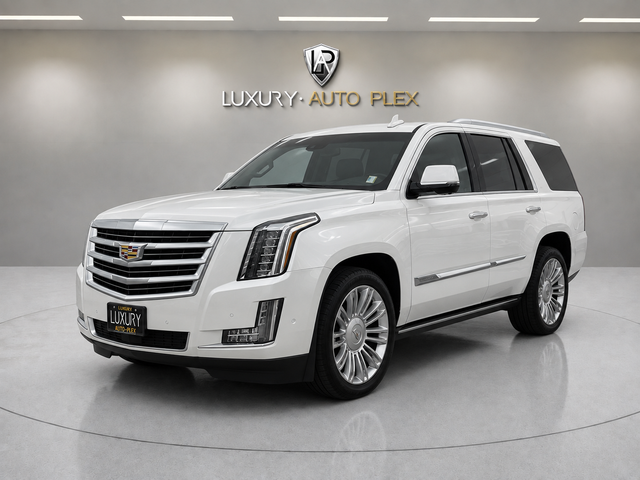 2018 Cadillac Escalade PLATINUM LOADED LEATHER HEATED & COOLED SEATS DVD PLAYER ONLY 78,000 MILES SHARP & CLEAN