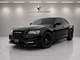 2019 Chrysler 300 300S PANO ROOF LOADED NEW TIRES ONLY 47,000 MILES