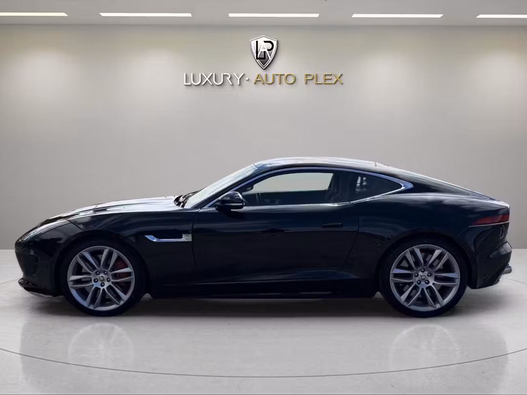 2017 Jaguar F-Type R 2D TYPE R ONLY 41,000 MILES SHARP IMMACULATE - Image 2