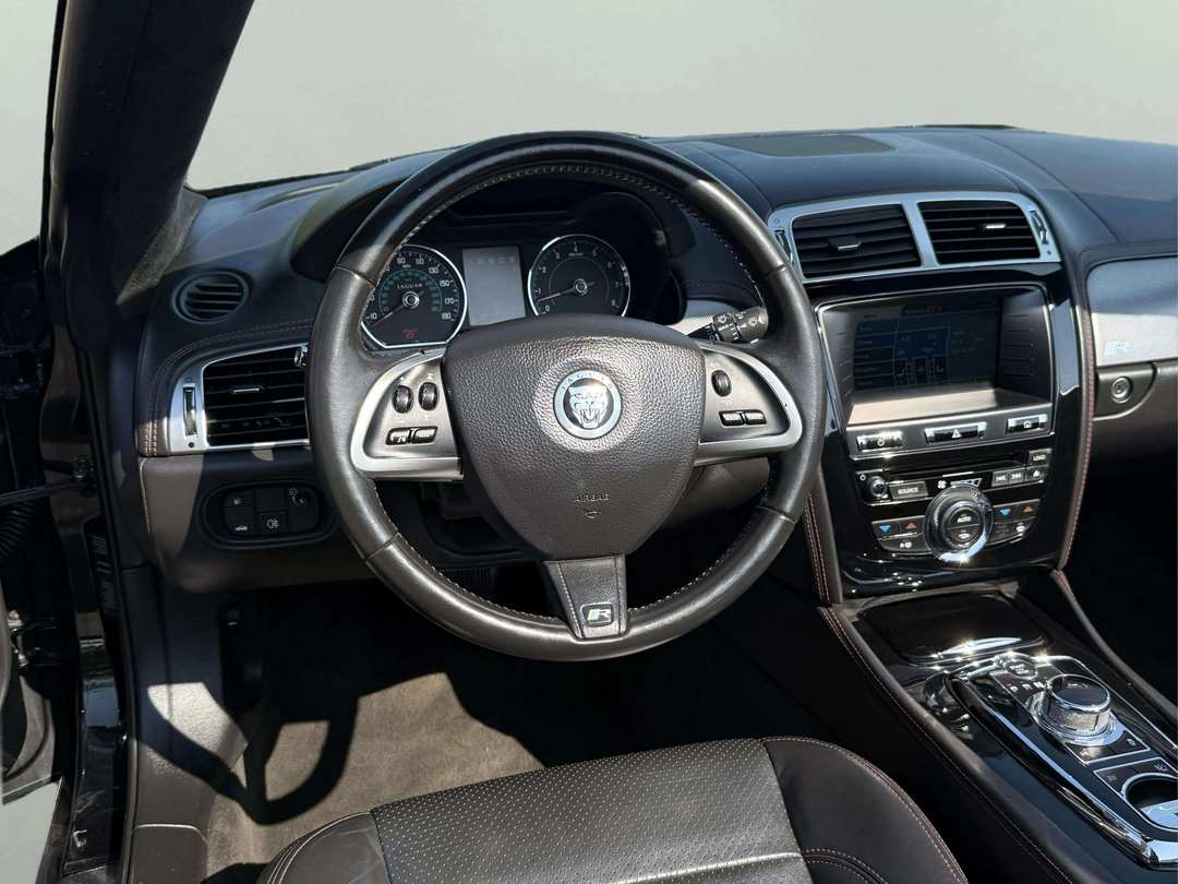 2014 Jaguar XK R - Photo 18
