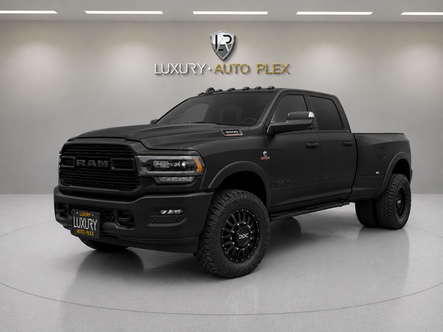 2022 Ram 3500 Mega LIMITED 6 1/3 FT LIFTED US OVER 20K IN UPGRADES ONLY 35,000 MILES SHARP